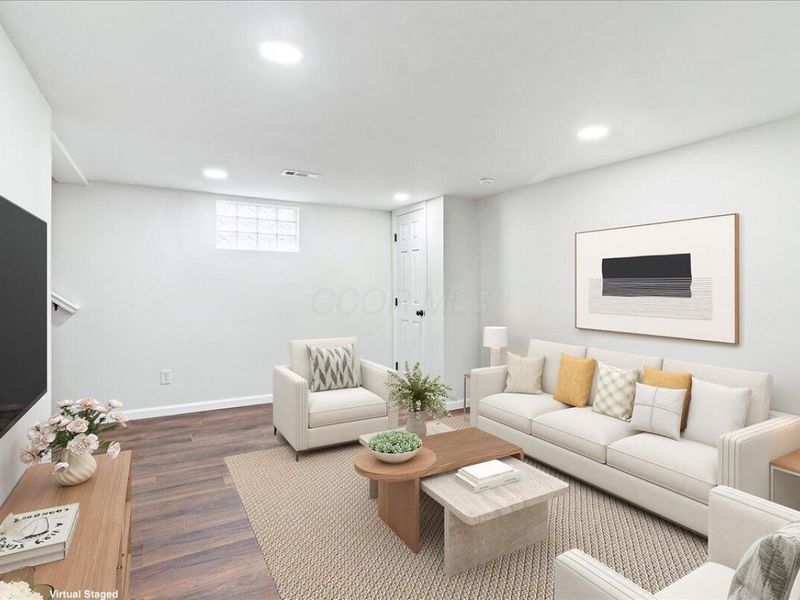 2299 Holt Avenue, Columbus, OH 43219 Photo 24