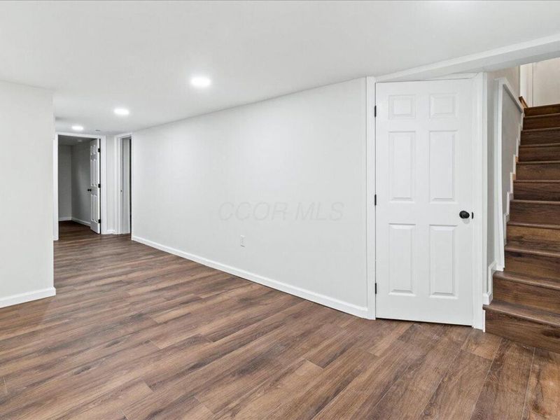 2299 Holt Avenue, Columbus, OH 43219 Photo 26