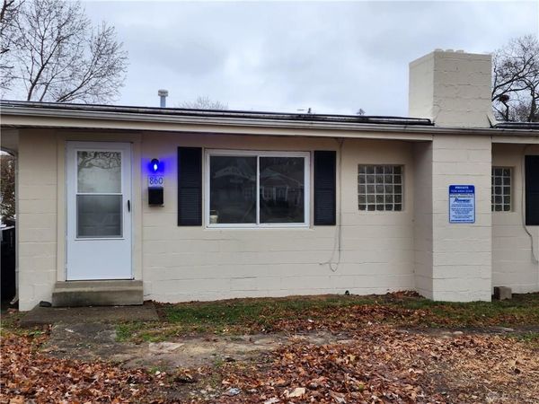 860 Washington Avenue, Fairborn, OH 45324