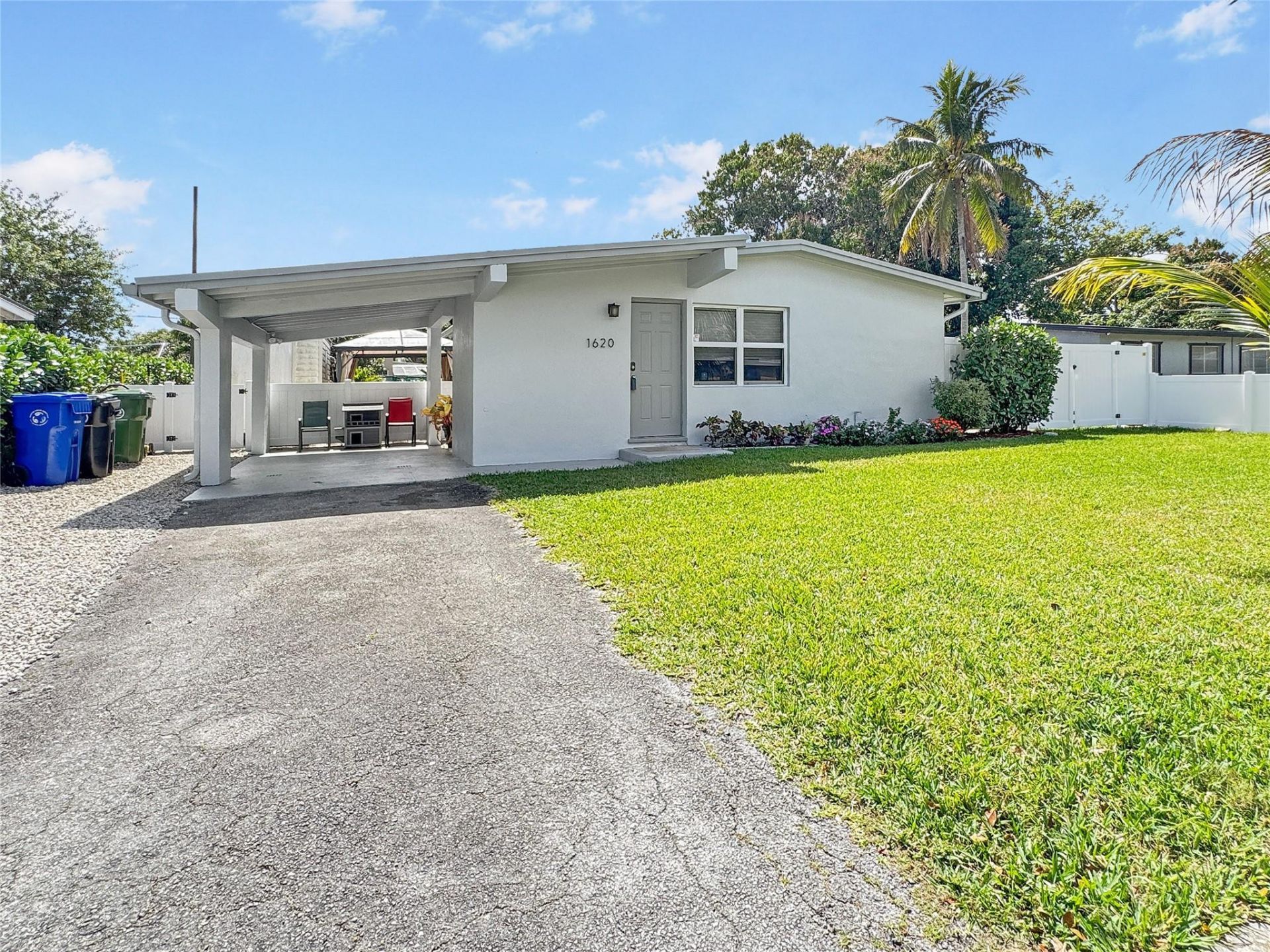1620 NW 11th Place, Fort Lauderdale, FL 33311 Photo