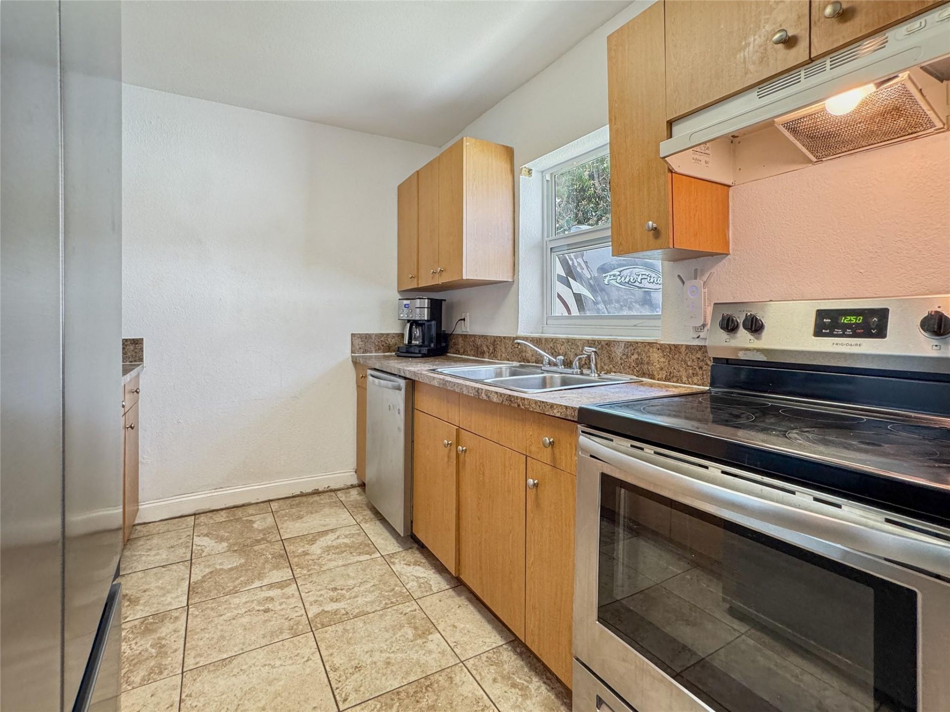 1620 NW 11th Place, Fort Lauderdale, FL 33311 Photo