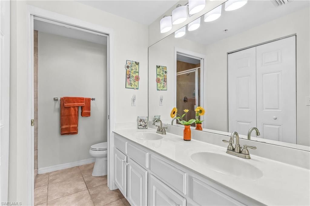 10010 Maddox Ln, Unit 215, Bonita Springs, FL 34135 Photo