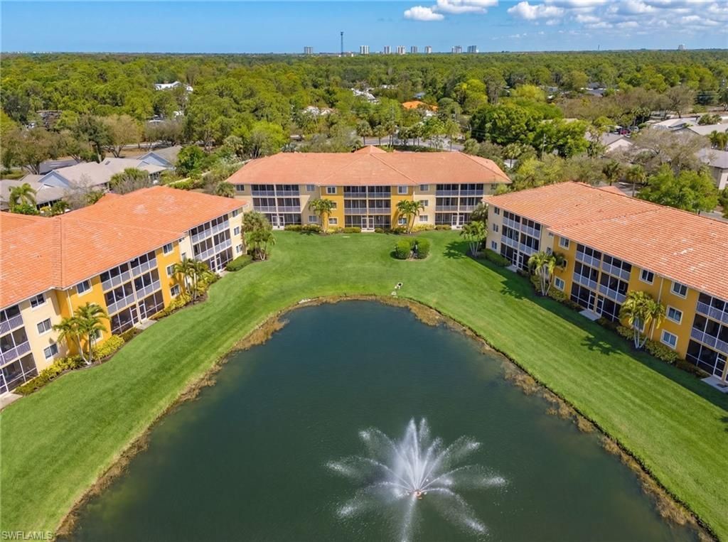 10010 Maddox Ln, Unit 215, Bonita Springs, FL 34135 Photo