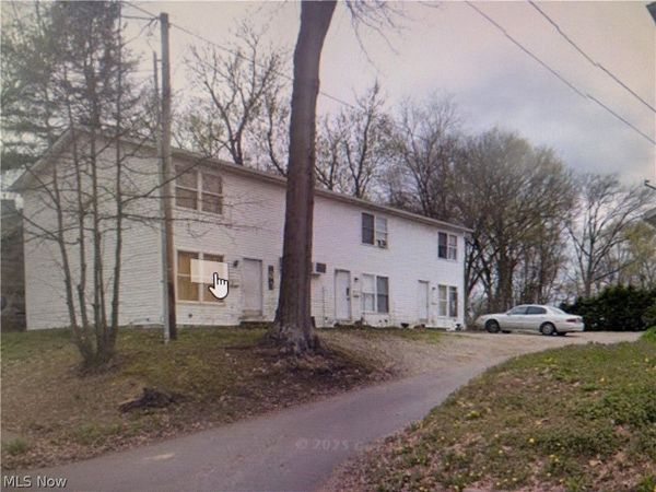 829 Western Avenue , Zanesville, OH 43701