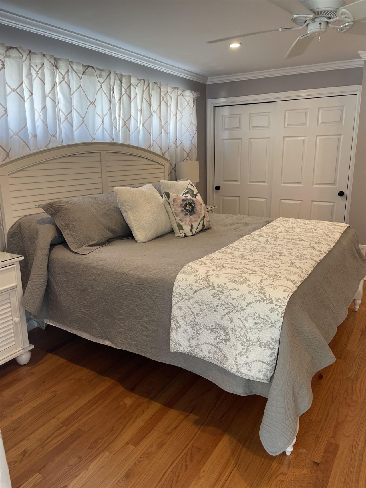 310 67th Ave. N Photo 19