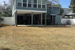 310 67th Ave. N photo 4