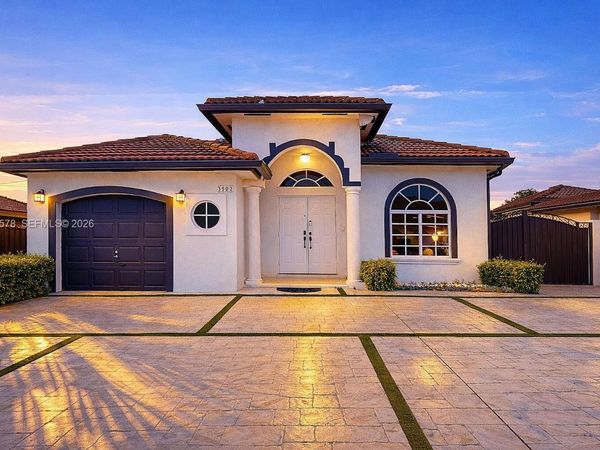 3502 SW 156th Ct, Miami, FL 33185