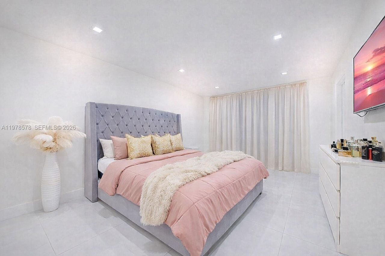 3502 SW 156th Ct, Miami, FL 33185 Photo