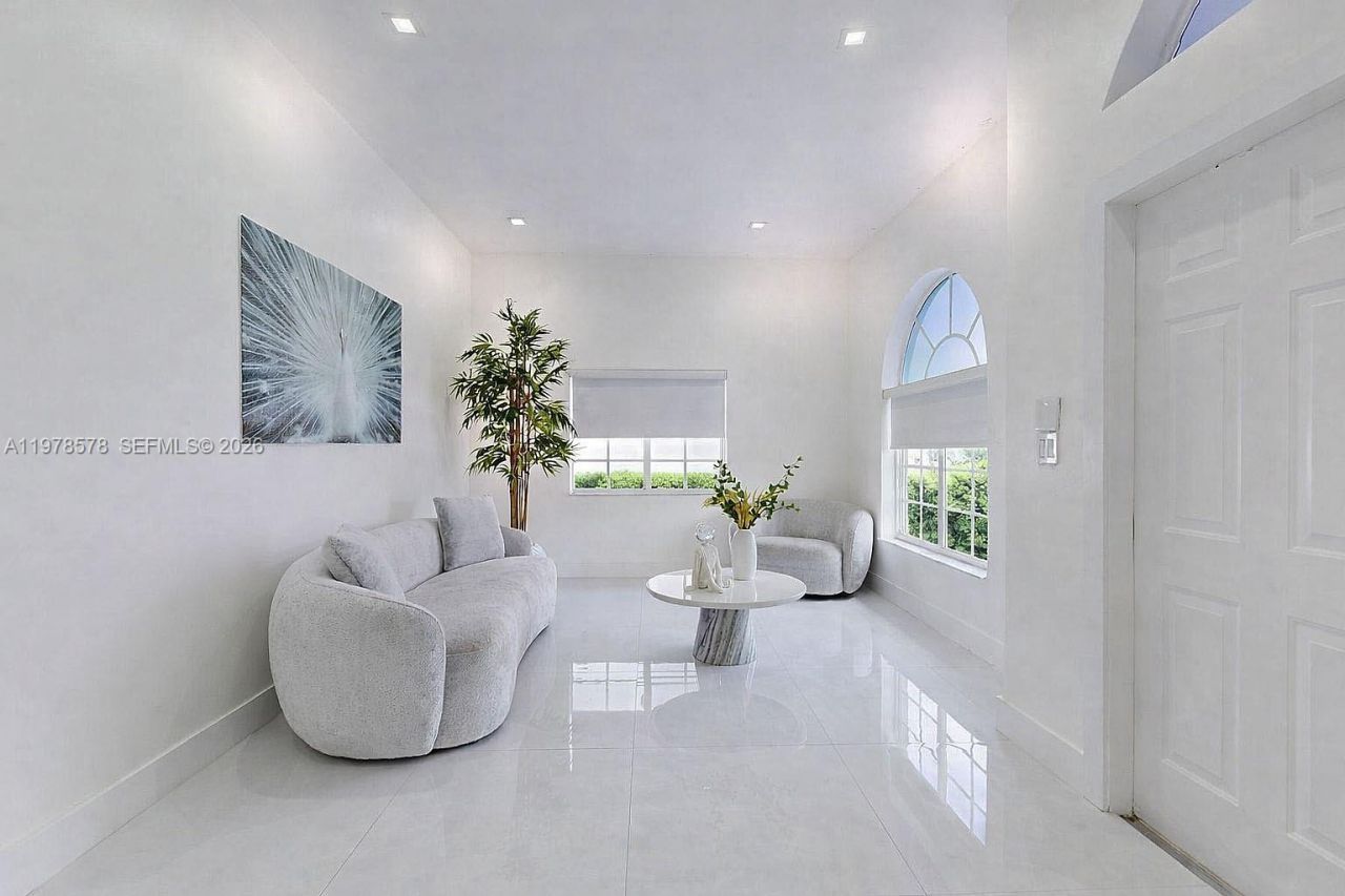 3502 SW 156th Ct, Miami, FL 33185 Photo