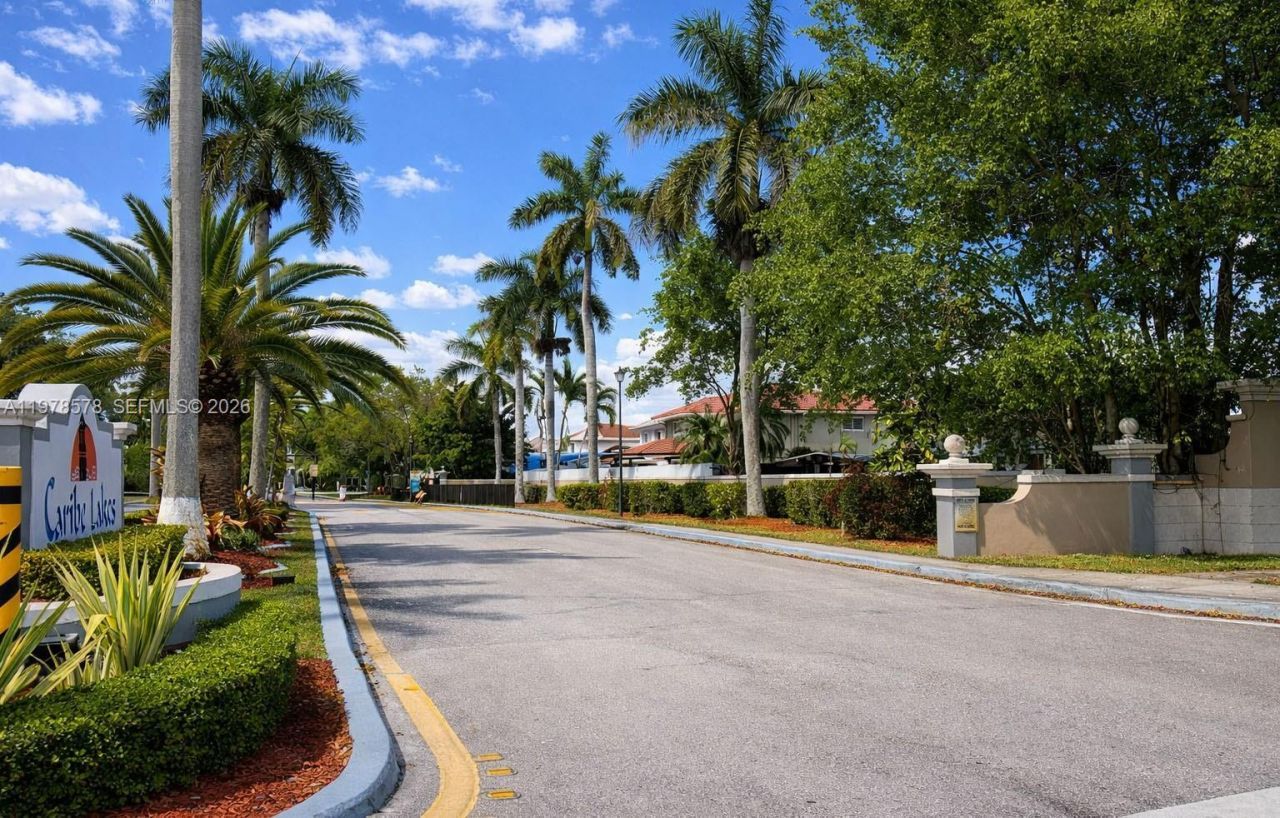 3502 SW 156th Ct, Miami, FL 33185 Photo