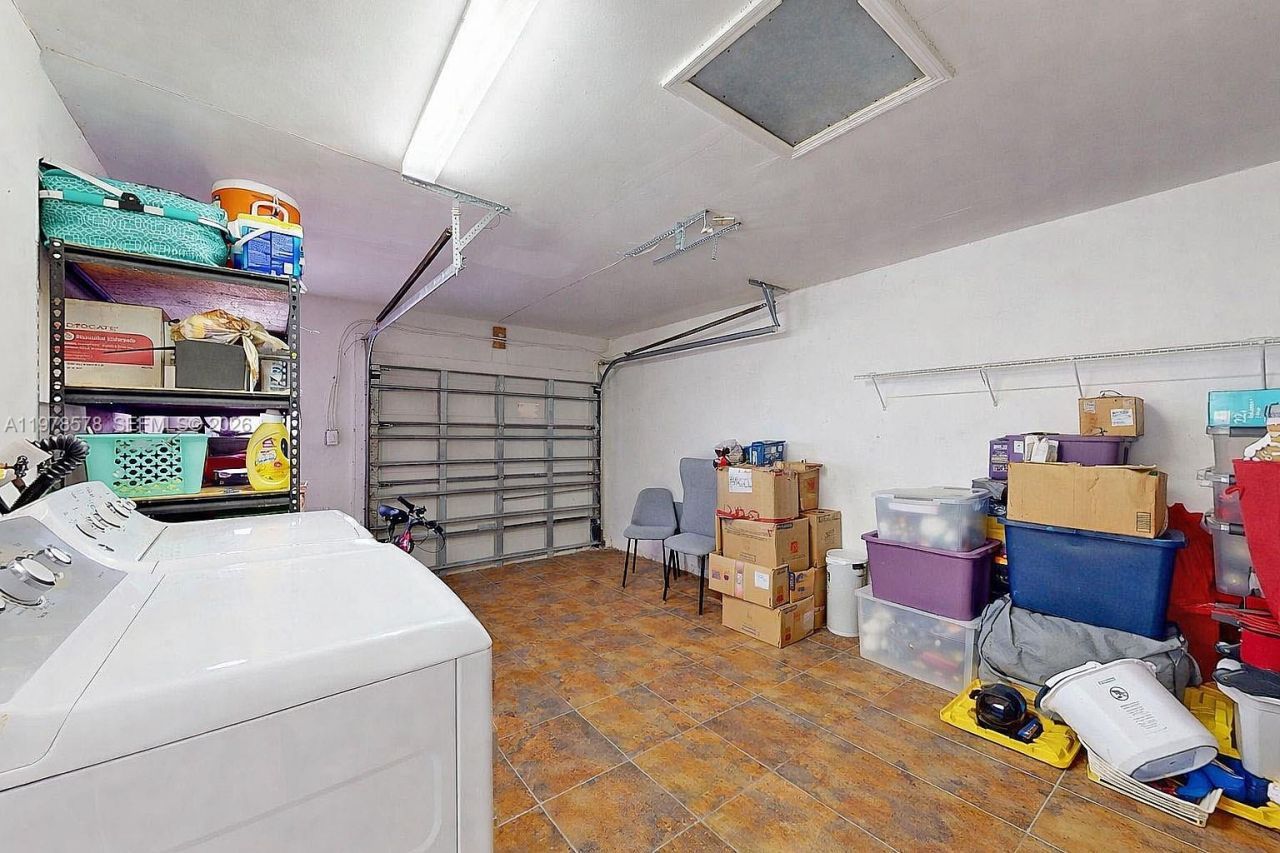 3502 SW 156th Ct, Miami, FL 33185 Photo