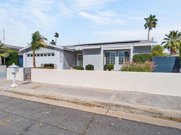 826 Arroyo Vista Drive, Palm Springs, CA 92264