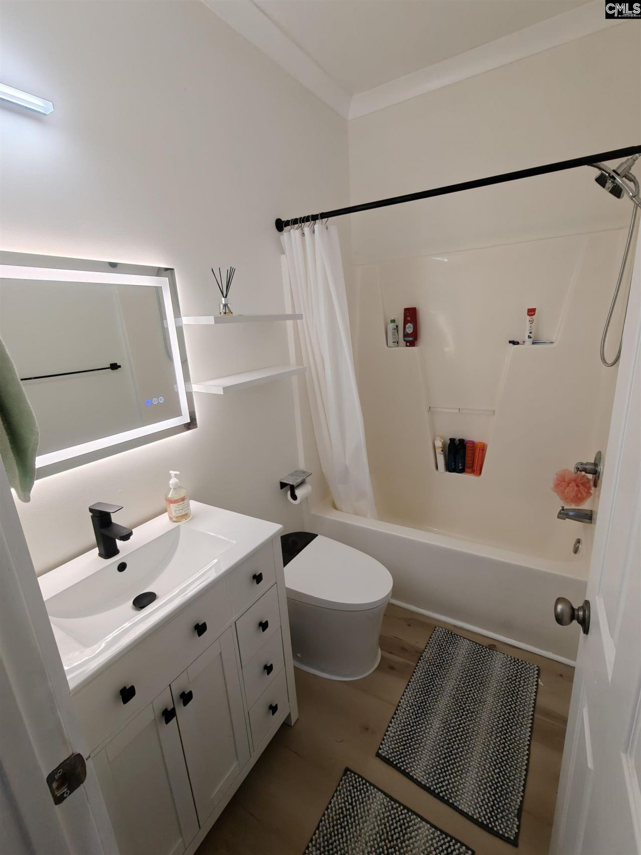 116 Gates Circle  Photo 15