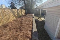 116 Gates Circle  photo 4