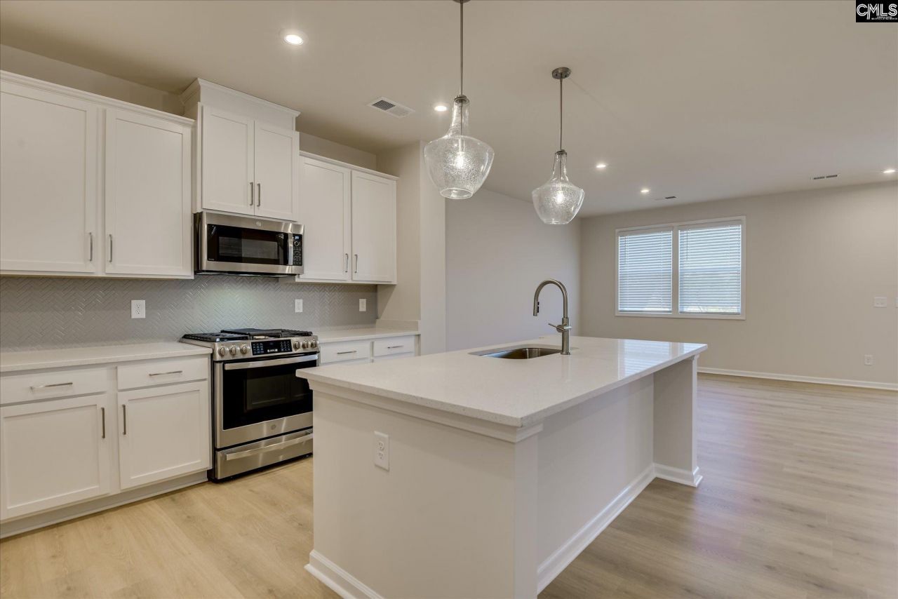 1703 Sweet Meadow Court Photo 13