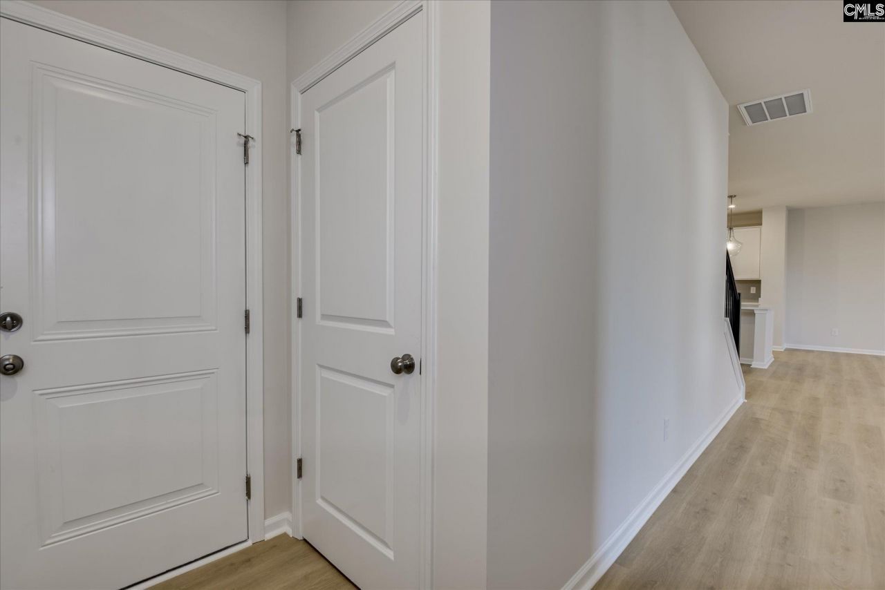 1703 Sweet Meadow Court Photo 23