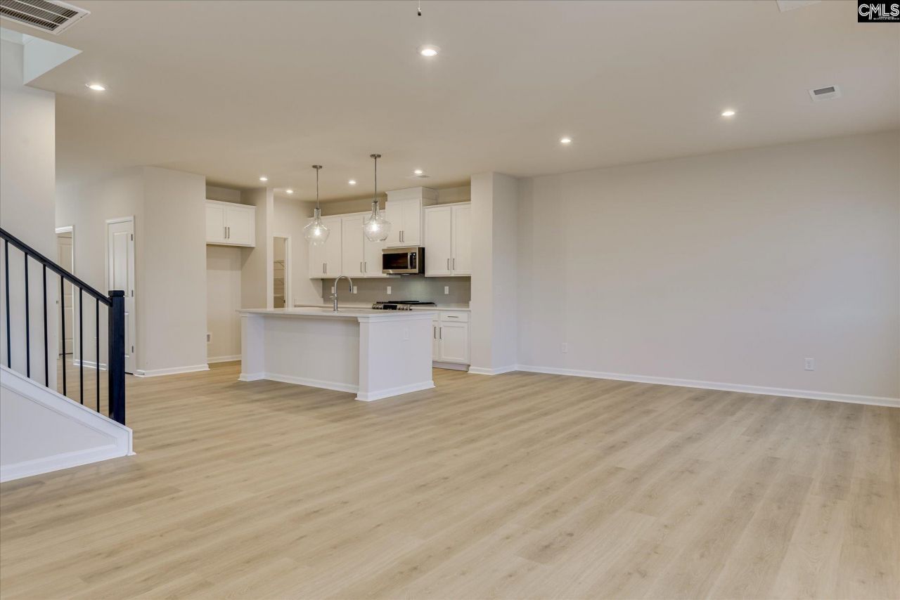 1703 Sweet Meadow Court Photo 7