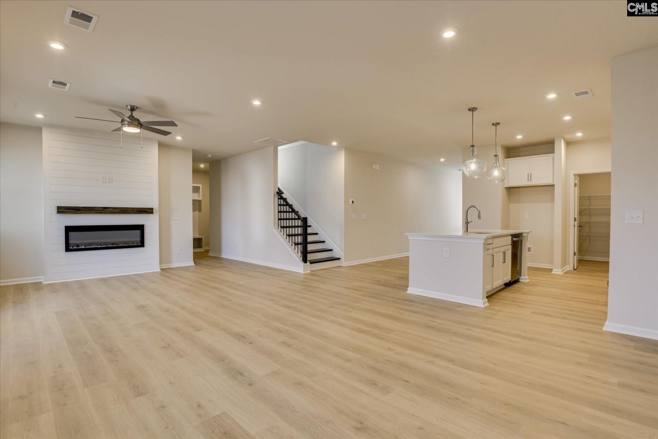 1703 Sweet Meadow Court Photo 9