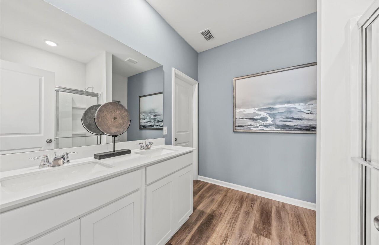 796 Meadowbrook Lane Photo 11