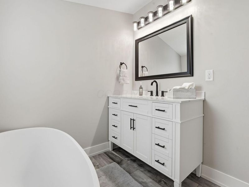 414 E Walnut Street , Lancaster, OH 43130 Photo 12