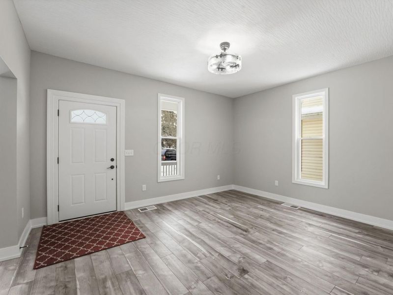 414 E Walnut Street , Lancaster, OH 43130 Photo 14