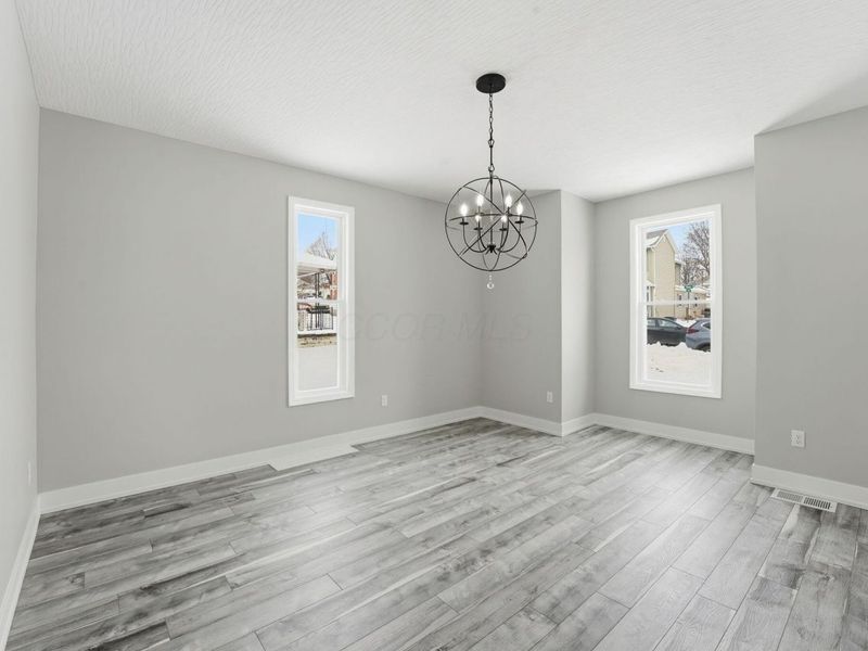 414 E Walnut Street , Lancaster, OH 43130 Photo 17