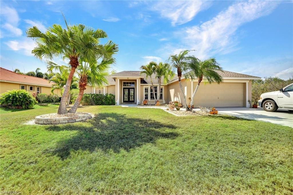 18289 Royal Hammock Blvd, Naples, FL 34114 Main Photo