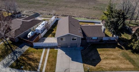 1663 Mackland Avenue, Minden, NV 89423 Photo