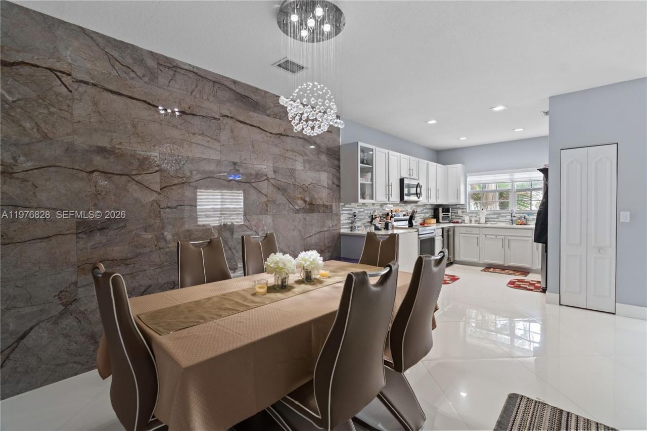 4301 Macarthur Palm Trl, Greenacres, FL 33463 Photo