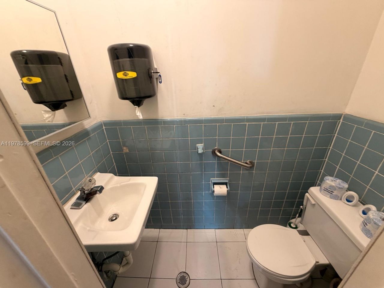 6340 Manor Ln, South Miami, FL 33143 Photo