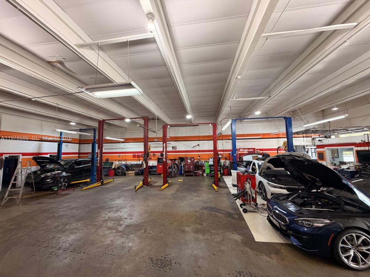 6340 Manor Ln, South Miami, FL 33143 Photo