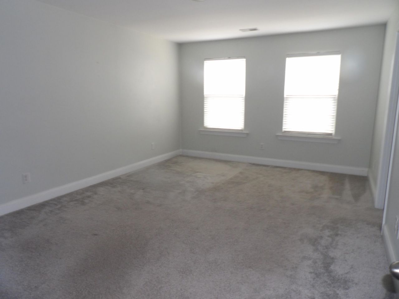 315 Coopers Hawk Drive Photo 10