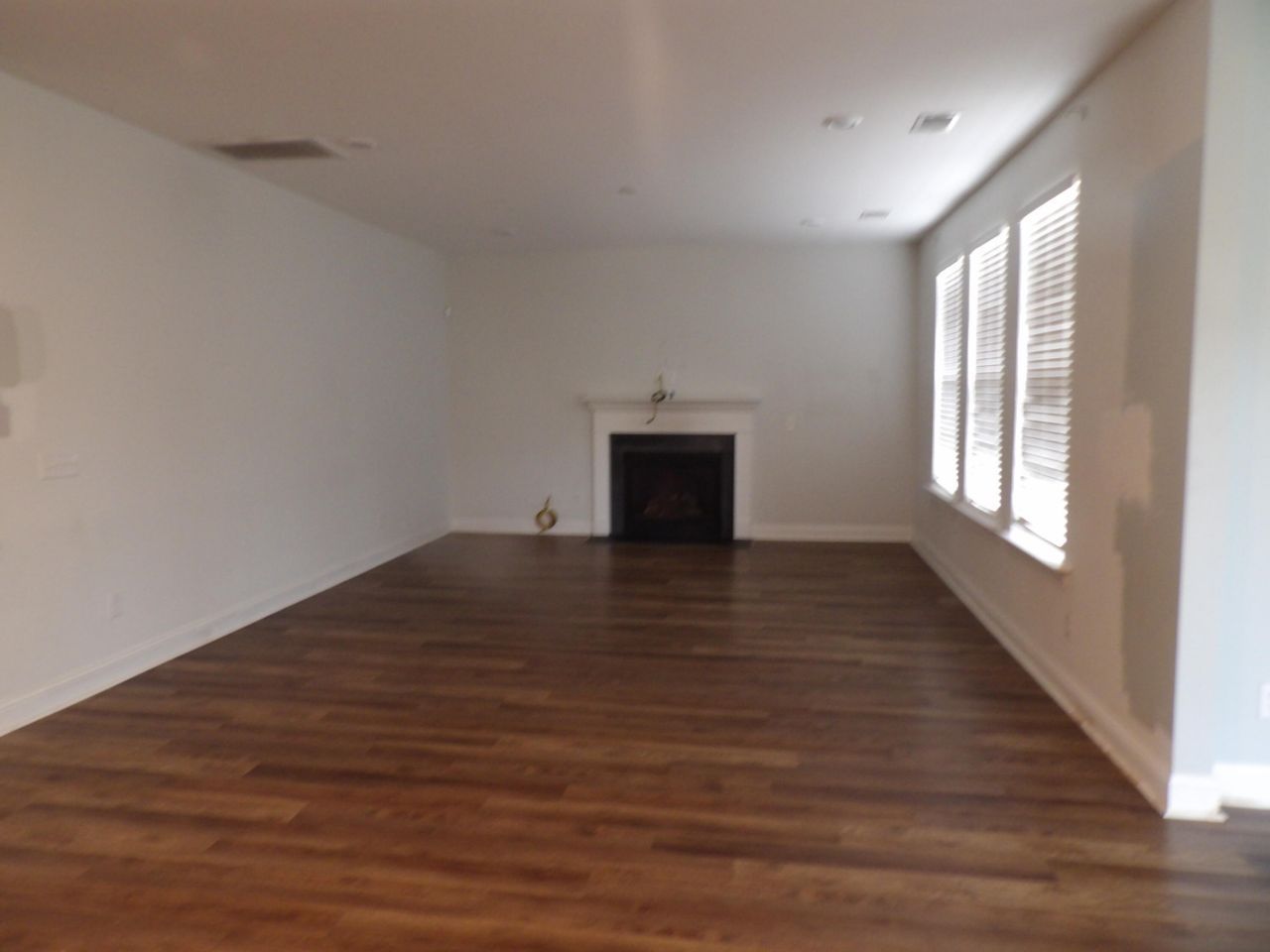 315 Coopers Hawk Drive Photo 2