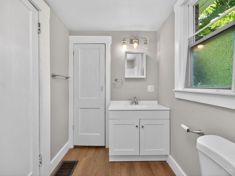 528 Rosemont Avenue, Cincinnati, OH 45205 Photo 14
