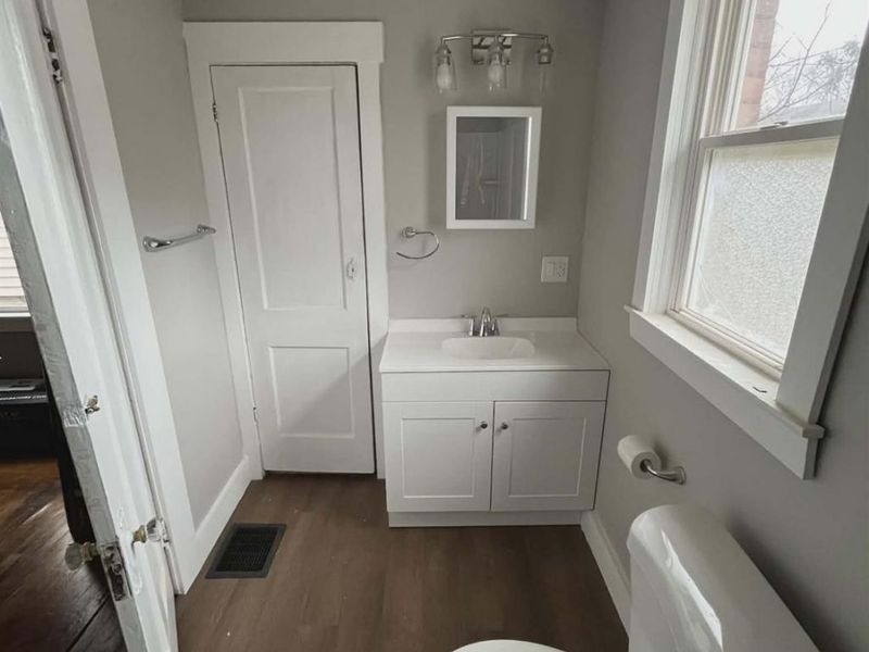 528 Rosemont Avenue, Cincinnati, OH 45205 Photo 4