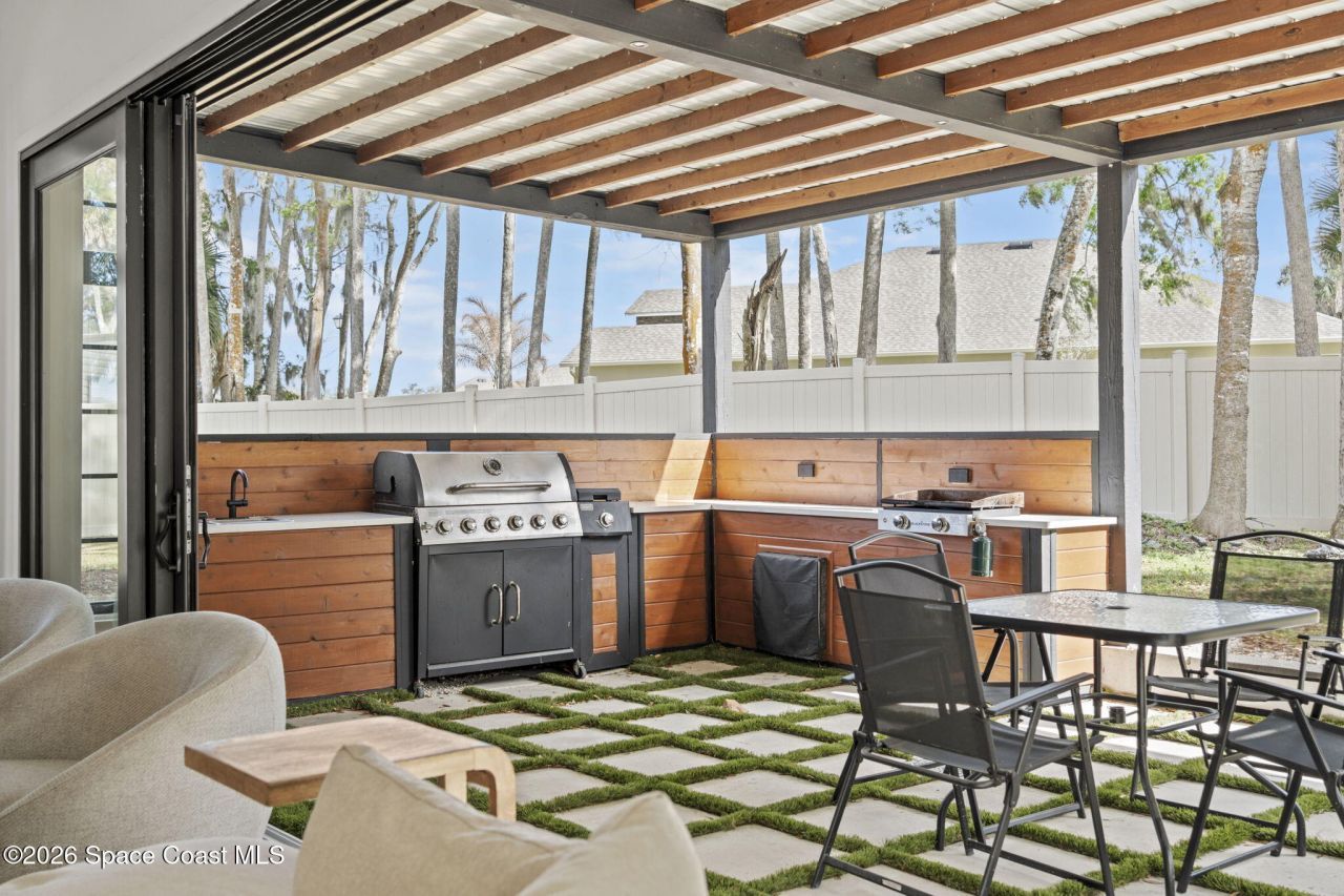 785 Seymour Road Ne, Palm Bay, FL 32905 Photo