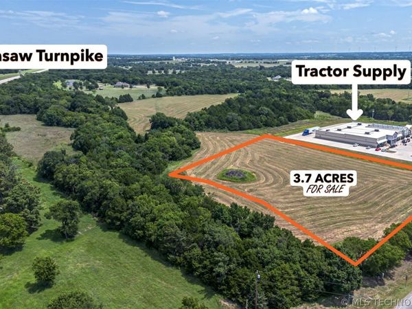 Broadway Street West , Sulphur, OK 73086