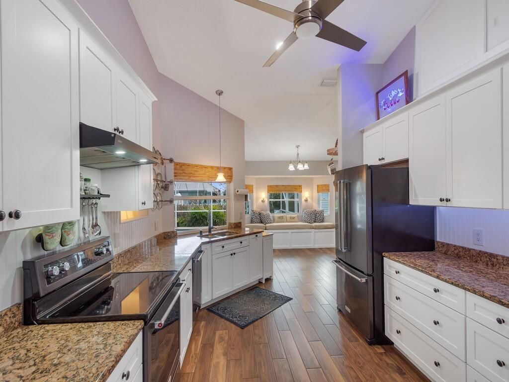 702 Helicon Terrace, Sebastian, FL 32958 Photo