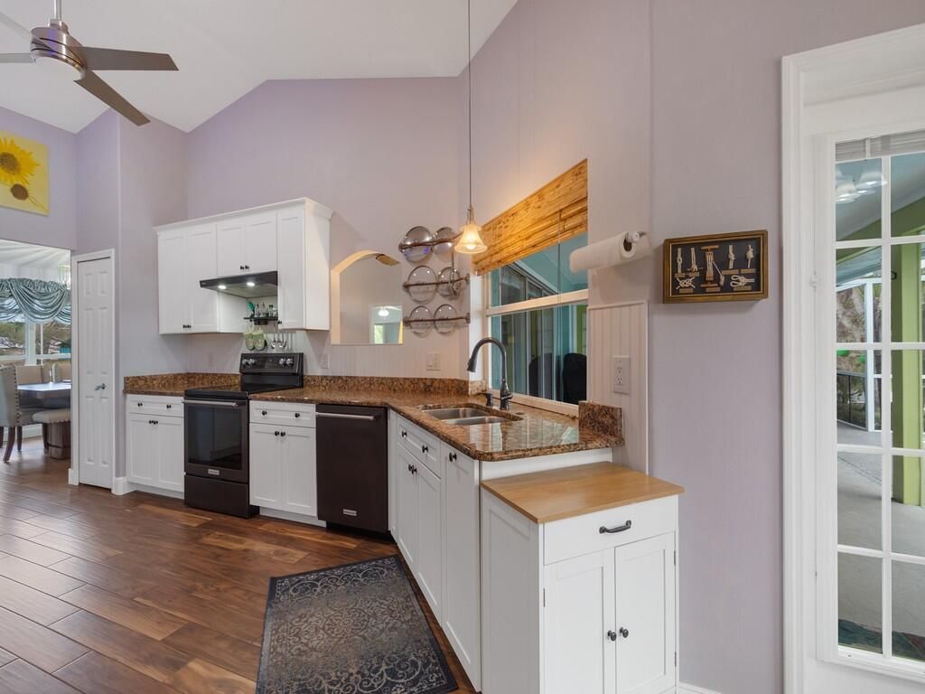 702 Helicon Terrace, Sebastian, FL 32958 Photo