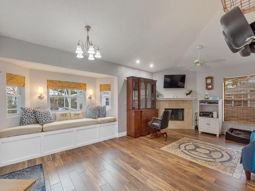 702 Helicon Terrace, Sebastian, FL 32958 Photo