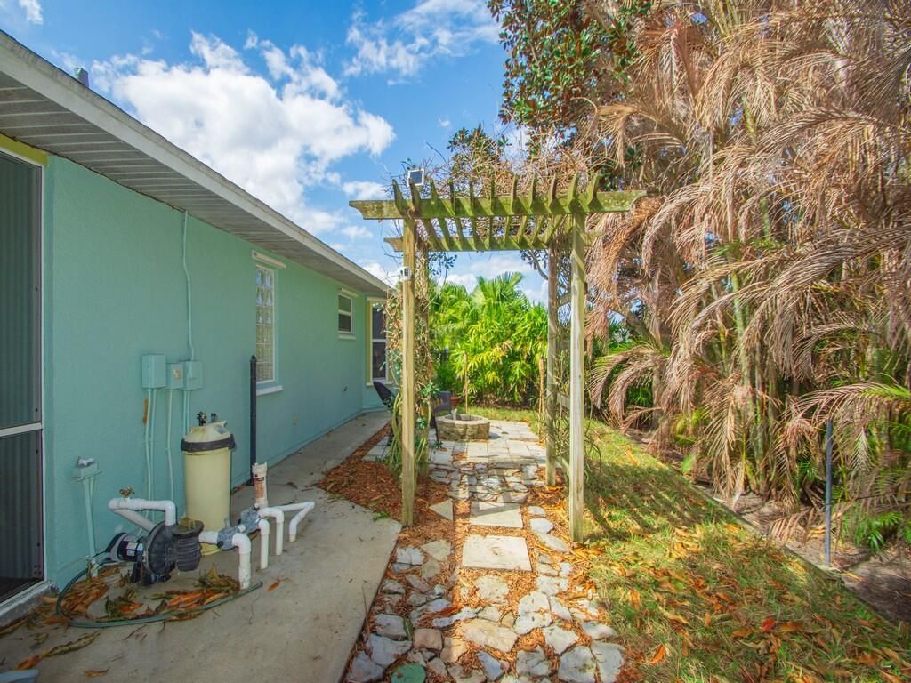 702 Helicon Terrace, Sebastian, FL 32958 Photo