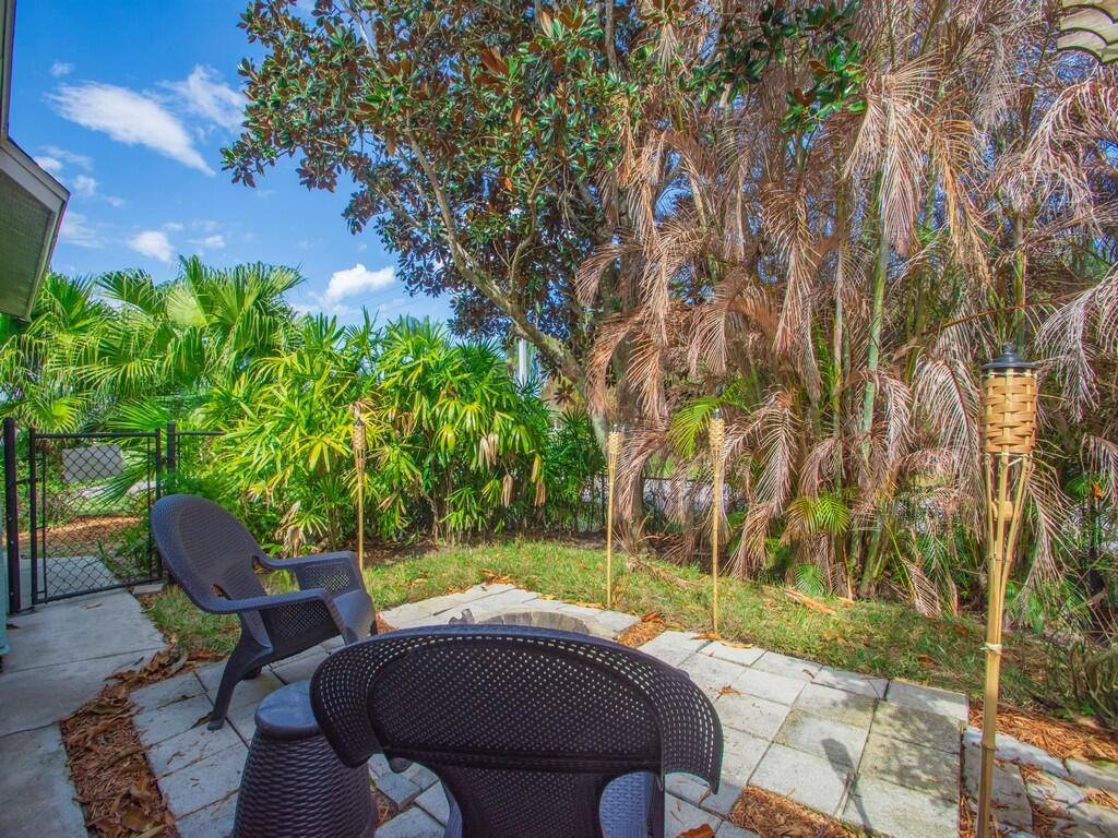 702 Helicon Terrace, Sebastian, FL 32958 Photo