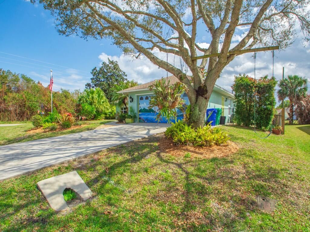 702 Helicon Terrace, Sebastian, FL 32958 Photo