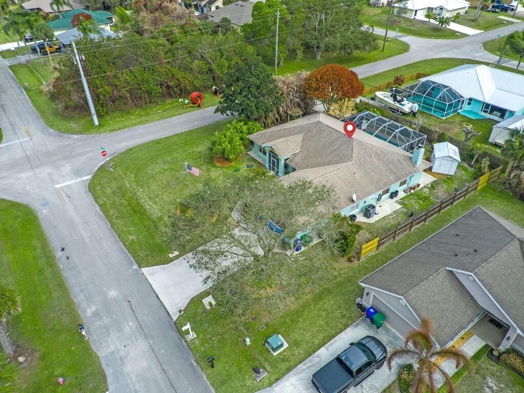 702 Helicon Terrace, Sebastian, FL 32958 Photo