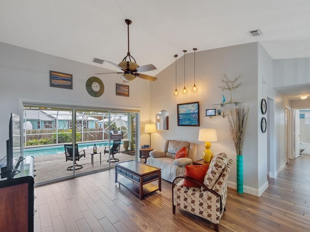 702 Helicon Terrace, Sebastian, FL 32958 Photo