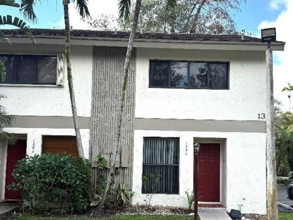 3082 S Oakland Forest Dr, Unit 1306, Oakland Park, FL 33309