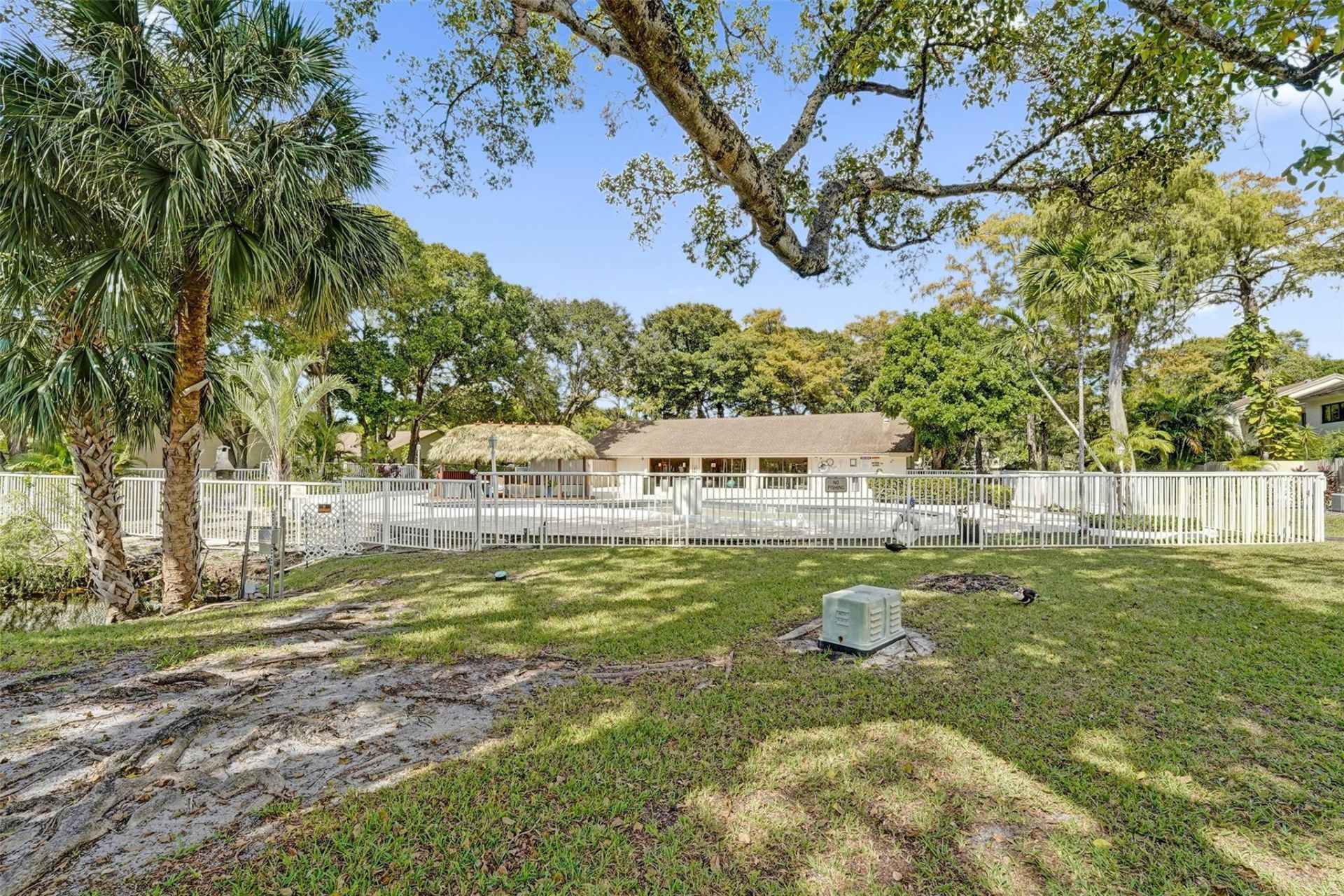 3082 S Oakland Forest Drive, Unit 1306, Oakland Park, FL 33309 Photo