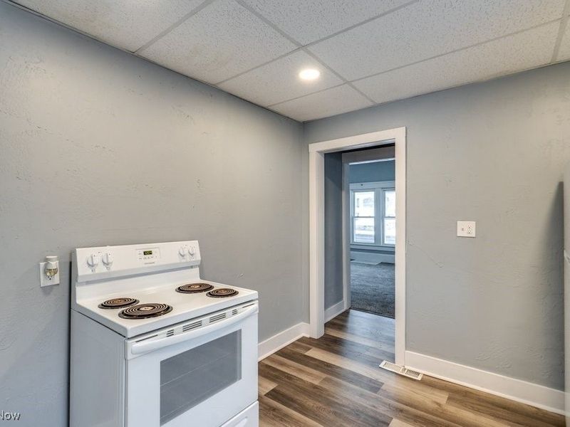 2100 12th Street SW, Akron, OH 44314 Photo 16