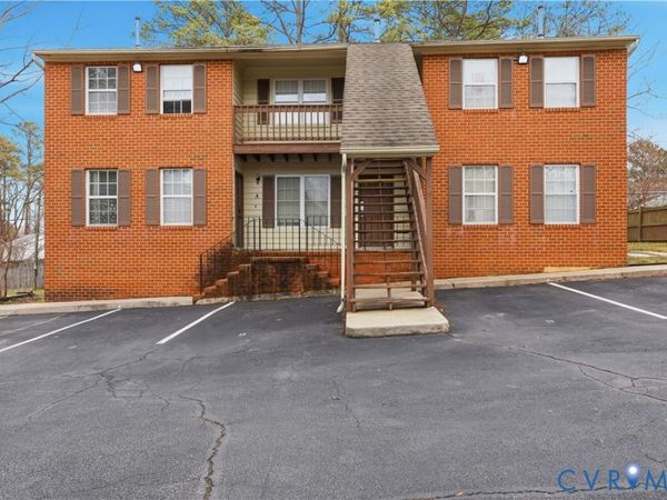 161 Lakeview Park Road , Colonial Heights, VA 23834