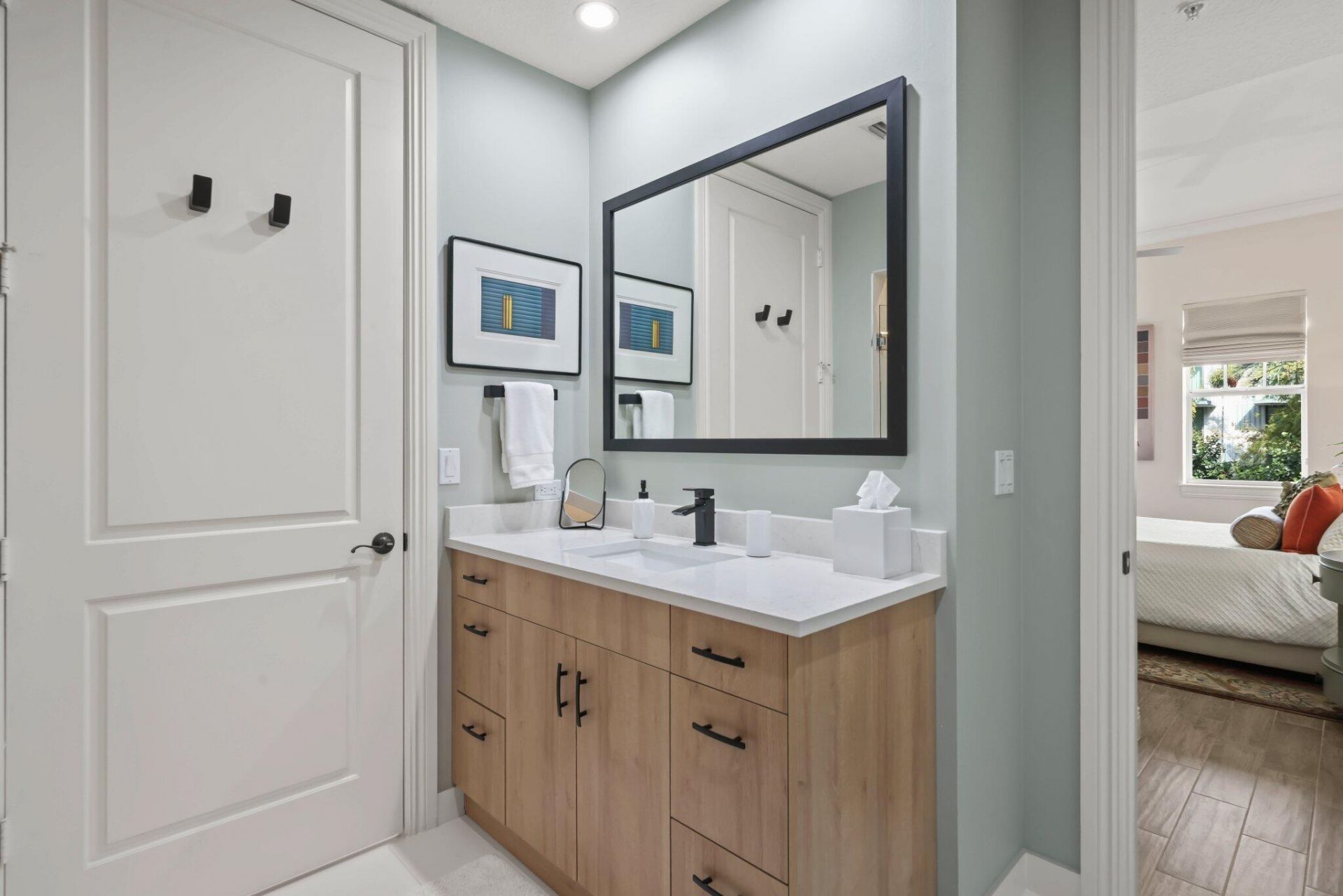 200 NE 2nd Avenue, Unit 211, Delray Beach, FL 33444 Photo